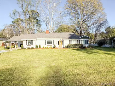 145 Russell Dr, Selma, AL 36701