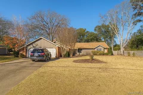 1810 Shoreham Dr, Montgomery, AL 36106