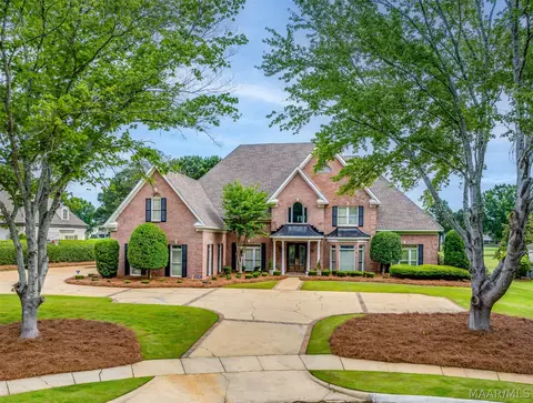 8024 Westchester Pl, Montgomery, AL 36117