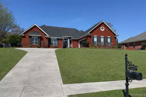 1683 Rambling Brook Ln, Prattville, AL 36066