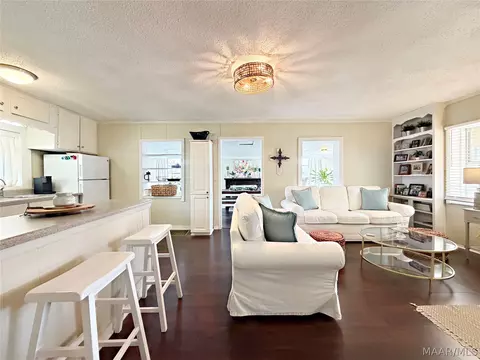 Living - 30 Hill Dr, Eclectic, AL 36024 photo 2 of 2
