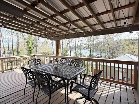 Exterior - 30 Hill Dr, Eclectic, AL 36024 photo 4 of 7