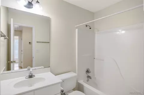 Bath - 730 Ryefield Rd, Montgomery, AL 36117 photo 1 of 5