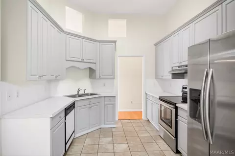 Kitchen - 730 Ryefield Rd, Montgomery, AL 36117 photo 3 of 3