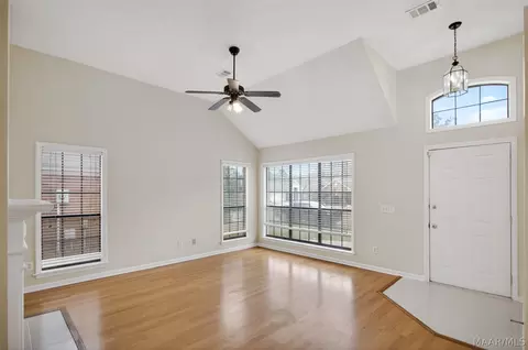 Living - 730 Ryefield Rd, Montgomery, AL 36117 photo 3 of 3
