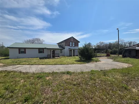 977 County Road 40 Rd W, Prattville, AL 36067