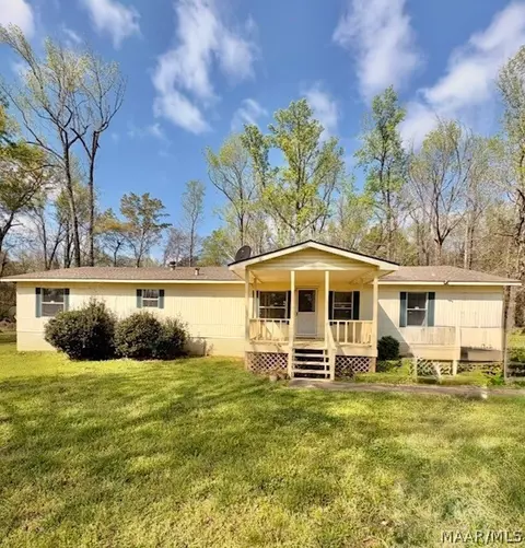370 County Road 67 Rd, Selma, AL 36701
