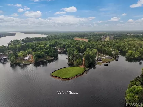 684 Blackberry Cove Rd, Deatsville, AL 36022