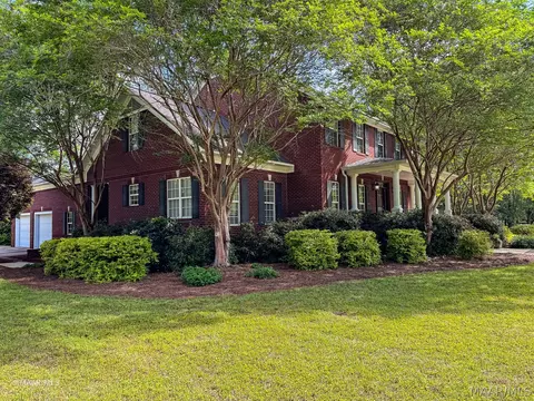 105 Baileyshire Ln, Jackson, AL 36545