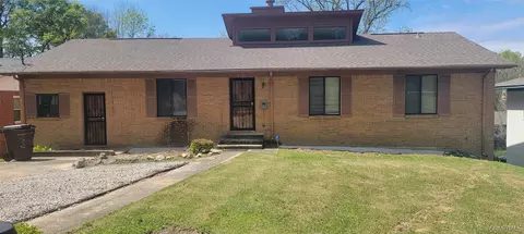1105 Chambliss St, Tuskegee, AL 36083