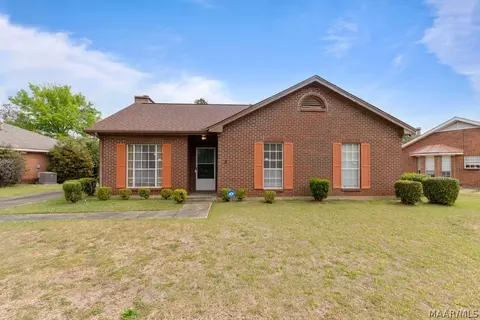 7233 Brampton Ln, Montgomery, AL 36117