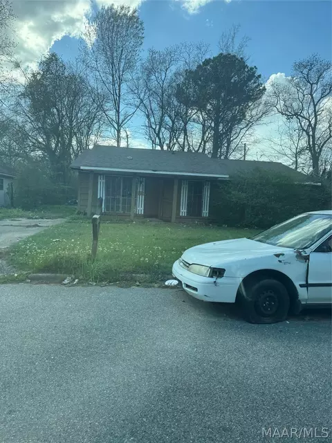 6000 Oakleigh Rd, Montgomery, AL 36116