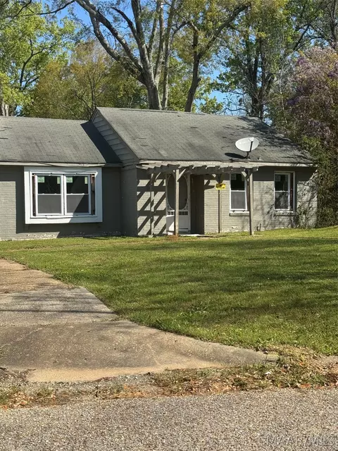 116 Hobbie Dr, Montgomery, AL 36105