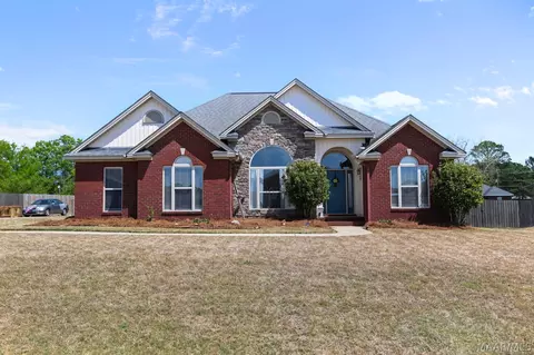 90 Anna Grace Ln, Wetumpka, AL 36092
