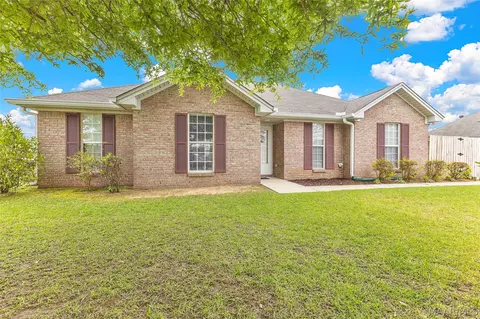 15 Wittjen Ct, Wetumpka, AL 36092
