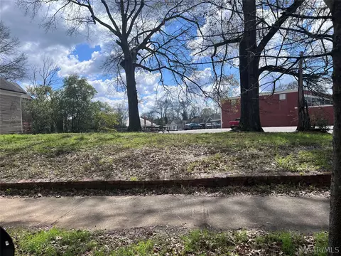 635 Clayton St, Montgomery, AL 36104