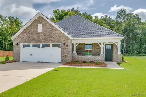 269 Pedric Dr, Wetumpka, AL 36093