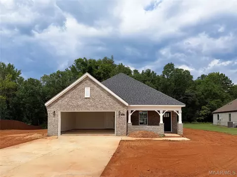 269 Pedric Dr, Wetumpka, AL 36093