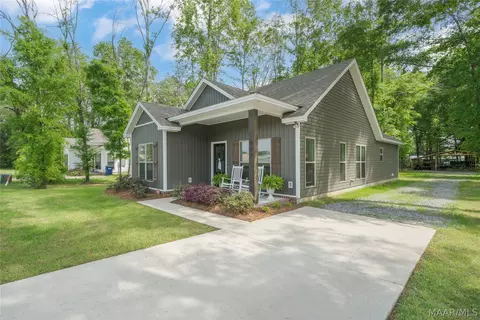 907 Micanopy St, Wetumpka, AL 36092