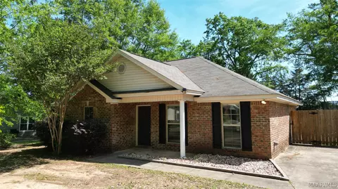 430 Catalpa Rd, Millbrook, AL 36054