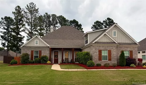 9210 Crescent Lodge Dr, Pike Road, AL 36064