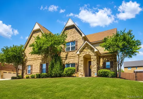 377 Sydney Dr S, Prattville, AL 36066