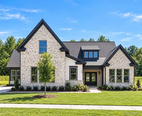 556 Argyle Cir, Pike Road, AL 36064