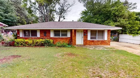 144 Chester St, Prattville, AL 36066