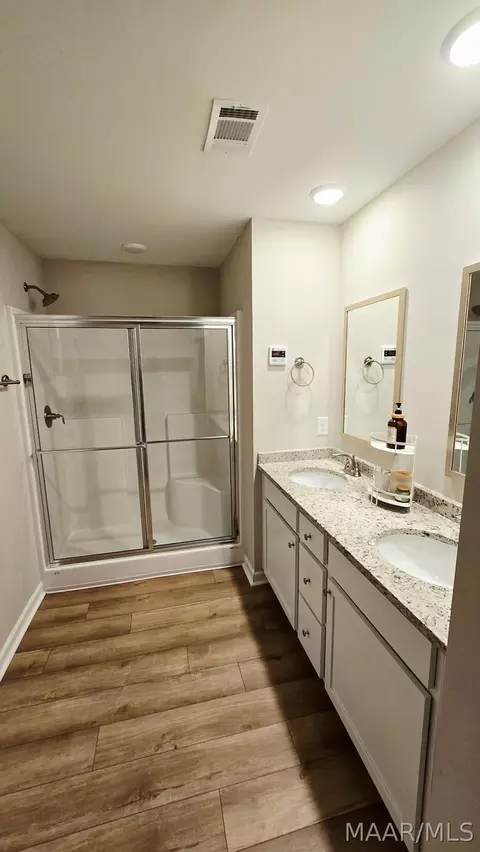 Bath - 112 Kohn Dr, Millbrook, AL 36054 photo 2 of 2