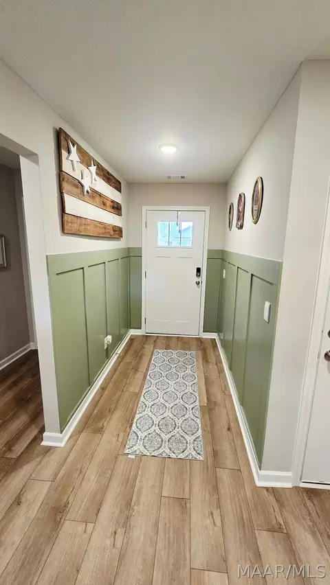 Entry Way - 112 Kohn Dr, Millbrook, AL 36054 photo 2 of 3