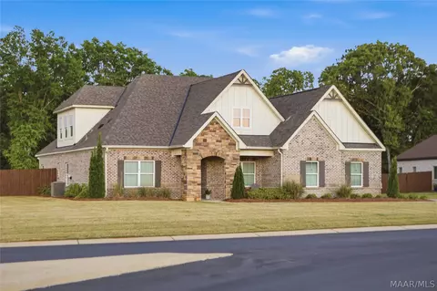 31 Alston Dr, Wetumpka, AL 36093