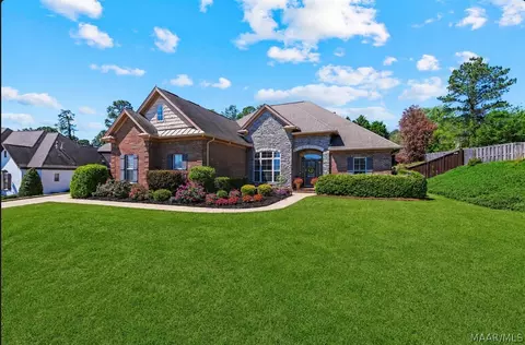 114 Brookstone Rd, Wetumpka, AL 36093