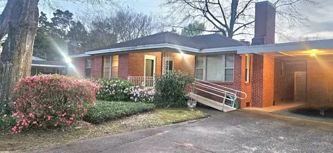 13 Brantwood Dr, Montgomery, AL 36109