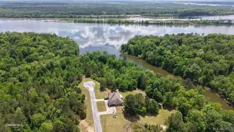 406 Chimney Rock Dr, Alberta, AL 36720