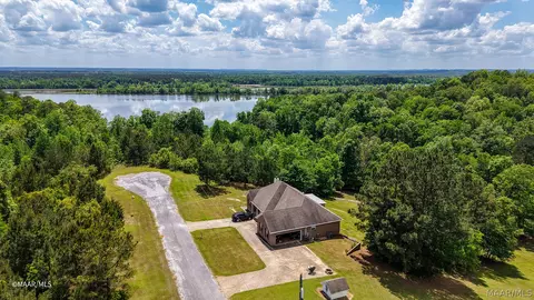 406 Chimney Rock Dr, Alberta, AL 36720