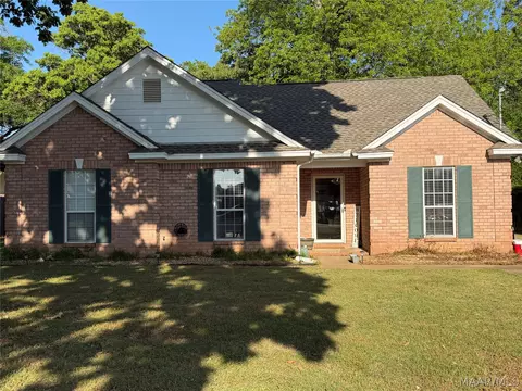 538 Mt Airy Dr, Prattville, AL 36067