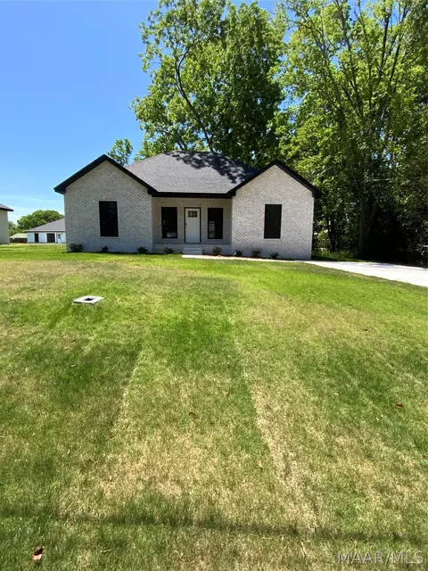311 Davidson St, Tallassee, AL 36078