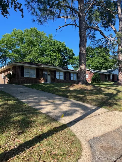 3845 Bienville Rd, Montgomery, AL 36109