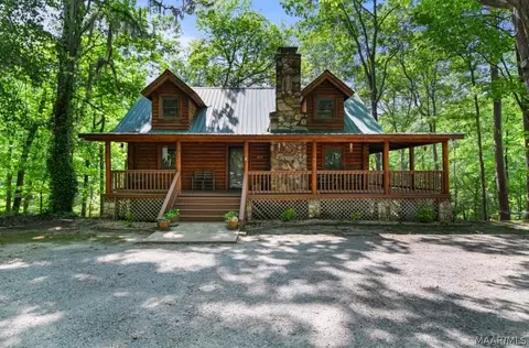 195 John Smith Dr, Deatsville, AL 36022