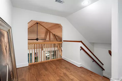 Entry Way - 863 County Road 481 Rd, Clanton, AL 35046 photo 3 of 3