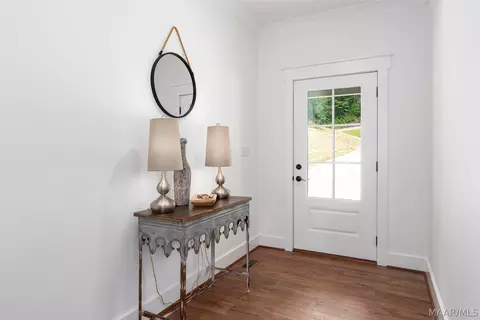 Entry Way - 863 County Road 481 Rd, Clanton, AL 35046 photo 1 of 3