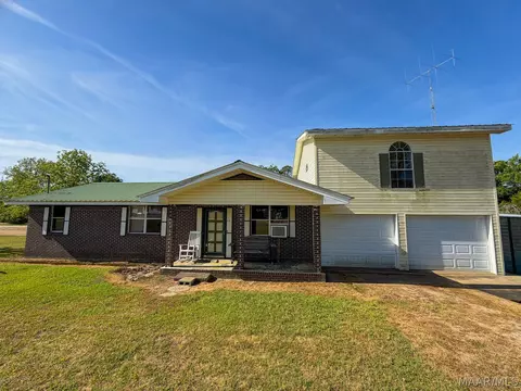 810 Bone Rd, Greenville, AL 36037