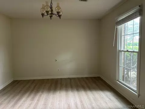 314 Wright Dr, Selma, AL 36701 photo 5