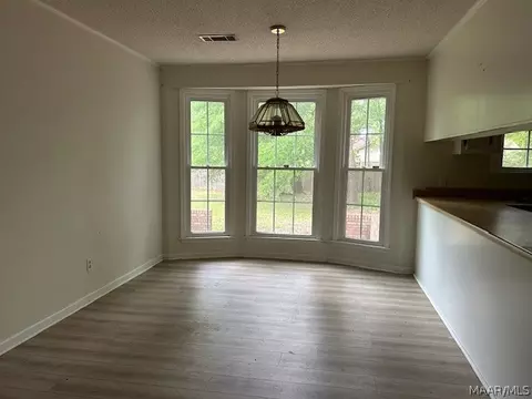 314 Wright Dr, Selma, AL 36701 photo 4