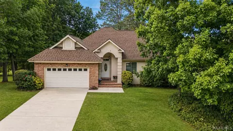 143 Lake Bend Dr, Elmore, AL 36025