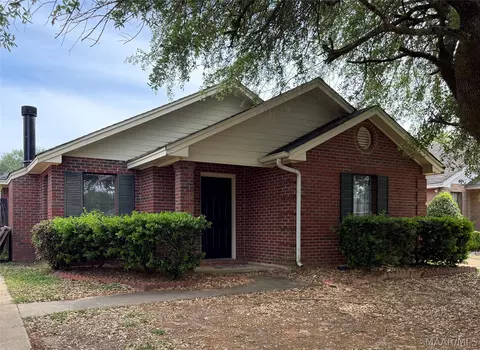 6876 Brownwood Ln, Montgomery, AL 36117