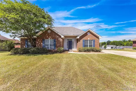 1920 Cedar Ridge Loop, Prattville, AL 36067