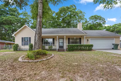 1858 Mixon School Rd, Ozark, AL 36360