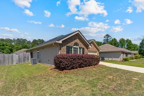 Exterior - 121 Bishop Ct, Millbrook, AL 36054 photo 3 of 8