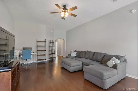 Living - 121 Bishop Ct, Millbrook, AL 36054 photo 1 of 4
